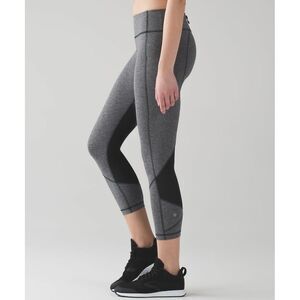 Lululemon Pace Rival‎ Crop Size 4 Inseam 22"